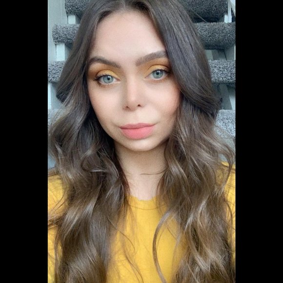 Meet your Posher, Taylor! :) - Picture 2 of 5